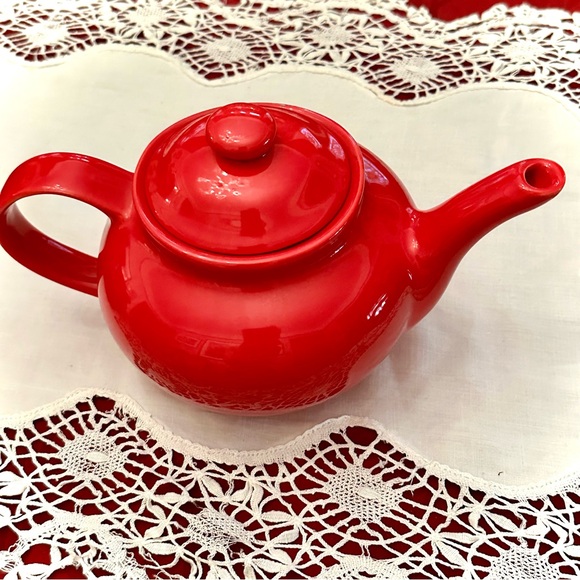 CLASSIC GLAZED RED TEAPOT By WORLD MARKET 4.5 cup Capacity ♥️ - Picture 8 of 9